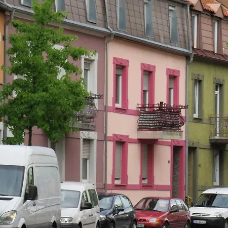 L8 Street Monteurwohnung - Kaiser-friedrich-str 아파트